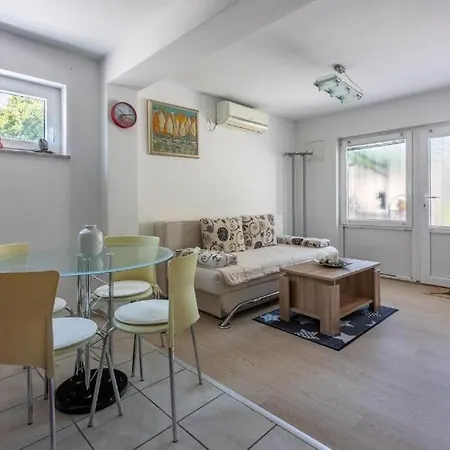 Apartament Jurja *